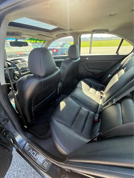 2007 Acura TSX 1st Gen - Image 12 of 17
