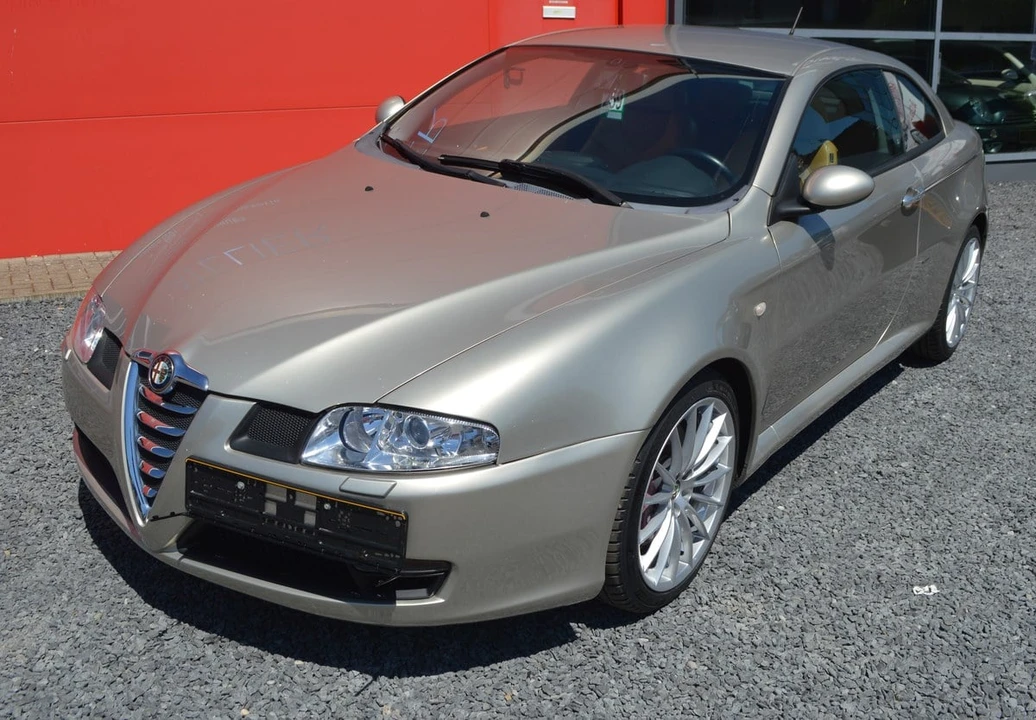 2007 Alfa Romeo GT - Image 3 of 30