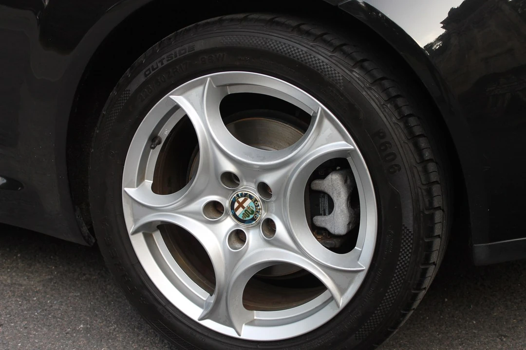 2007 Alfa Romeo 102-Series 2000 - Image 18 of 30