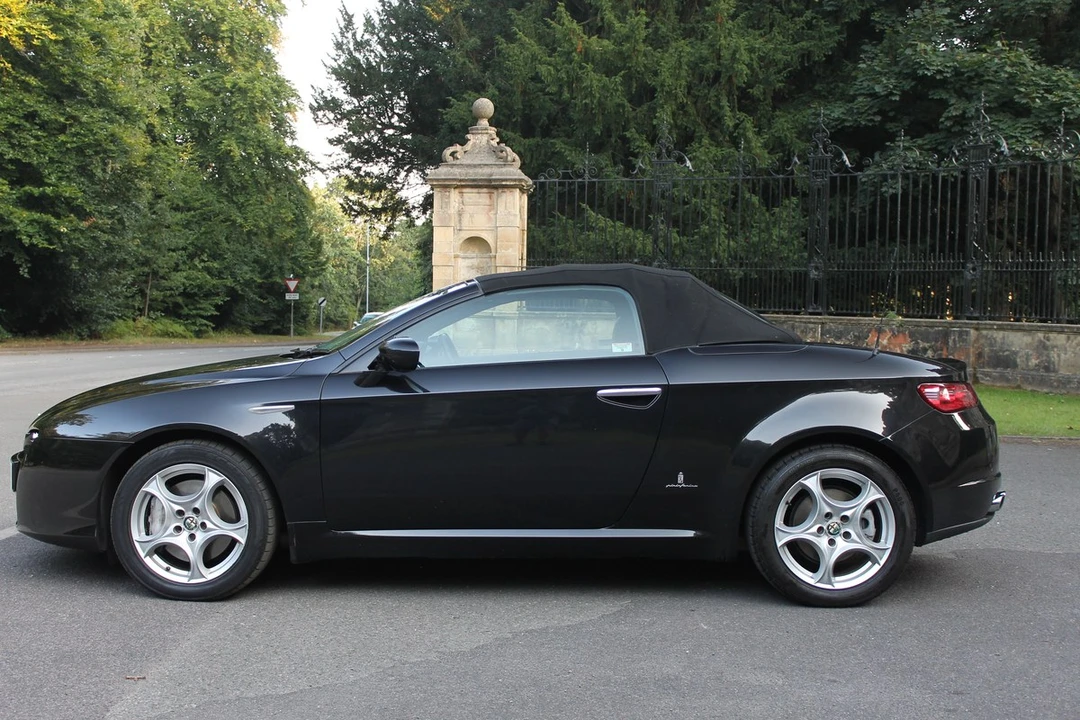 2007 Alfa Romeo 102-Series 2000 - Image 9 of 30