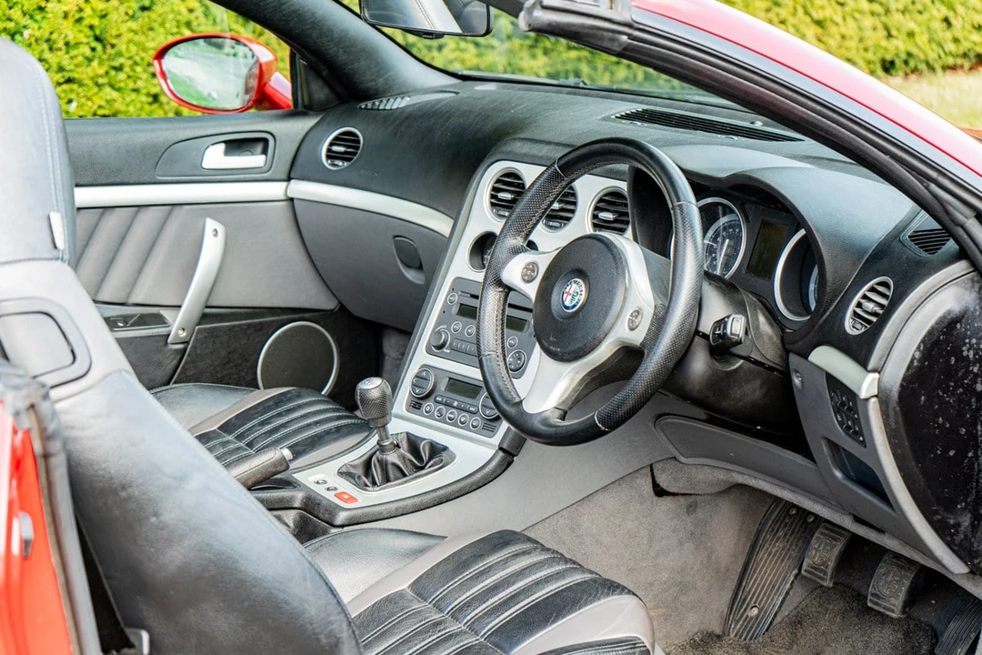2007 Alfa Romeo 102-Series 2000 - Image 15 of 30