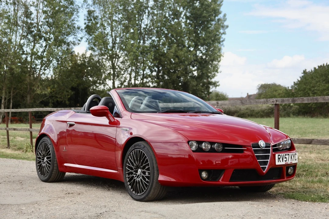 2007 Alfa Romeo 916 GTV & Spider - Image 11 of 30