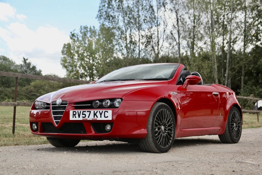 2007 Alfa Romeo 916 GTV & Spider - Image 5 of 30
