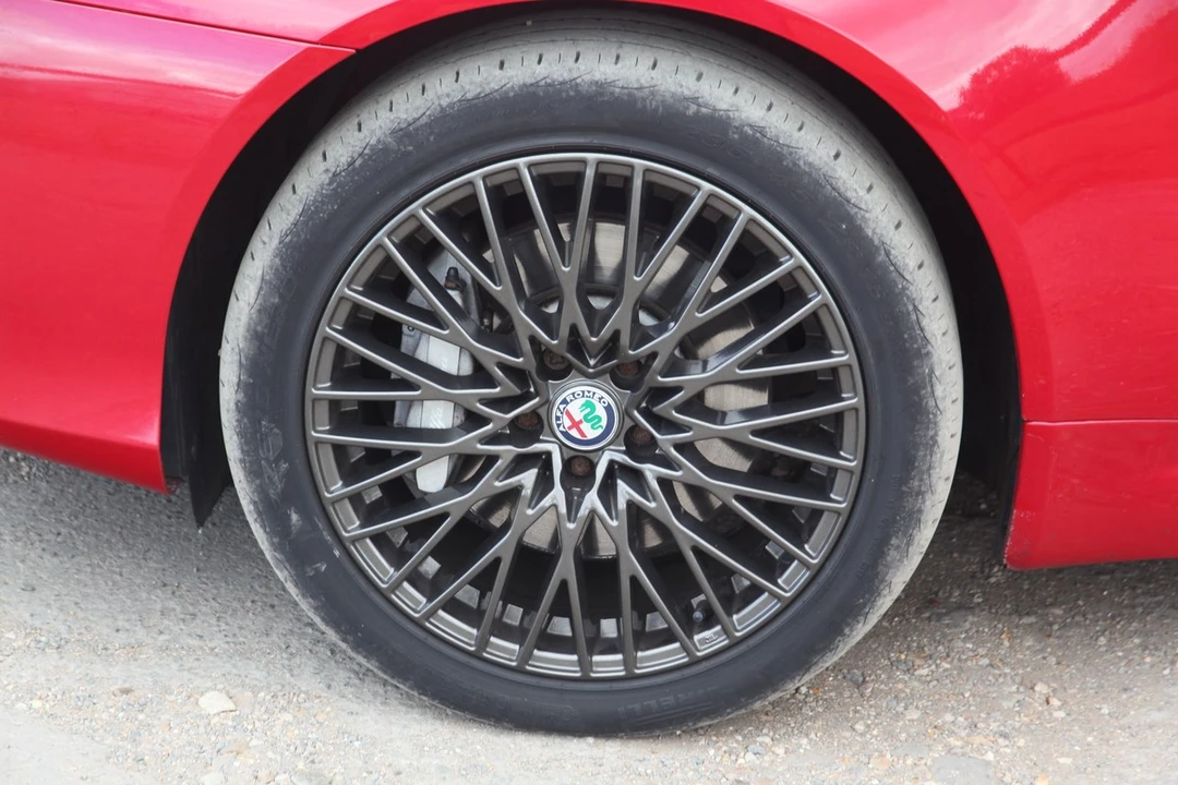 2007 Alfa Romeo 916 GTV & Spider - Image 29 of 30