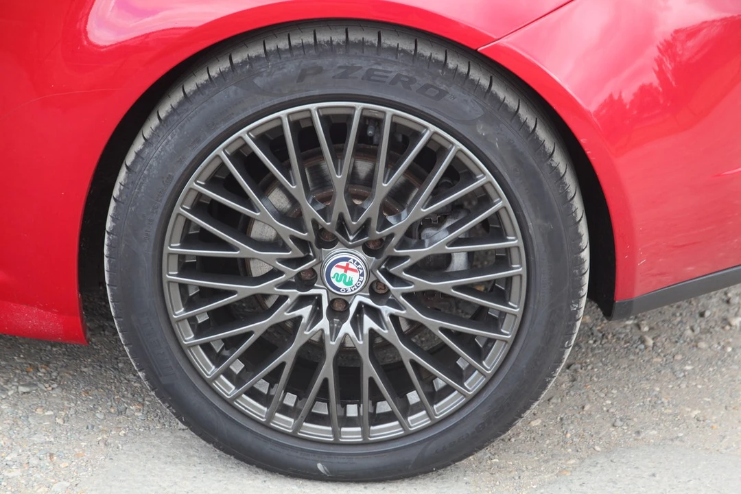 2007 Alfa Romeo 916 GTV & Spider - Image 30 of 30