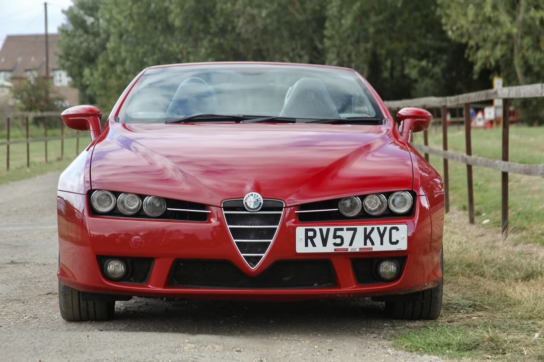 2007 Alfa Romeo 916 GTV & Spider - Image 13 of 30
