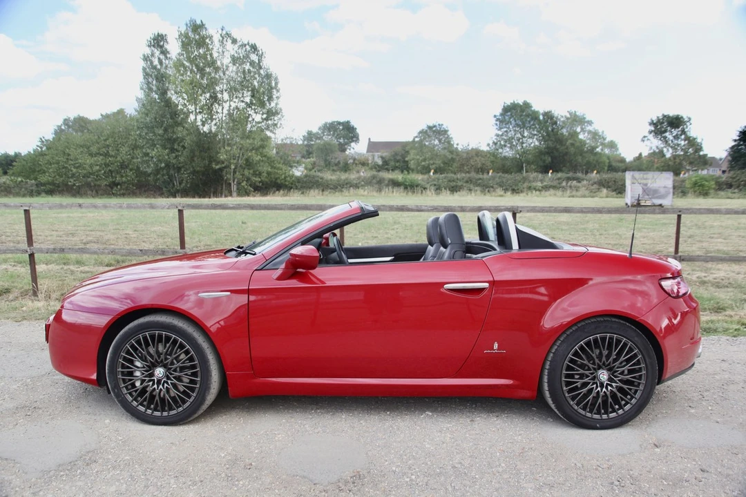 2007 Alfa Romeo 916 GTV & Spider - Image 14 of 30