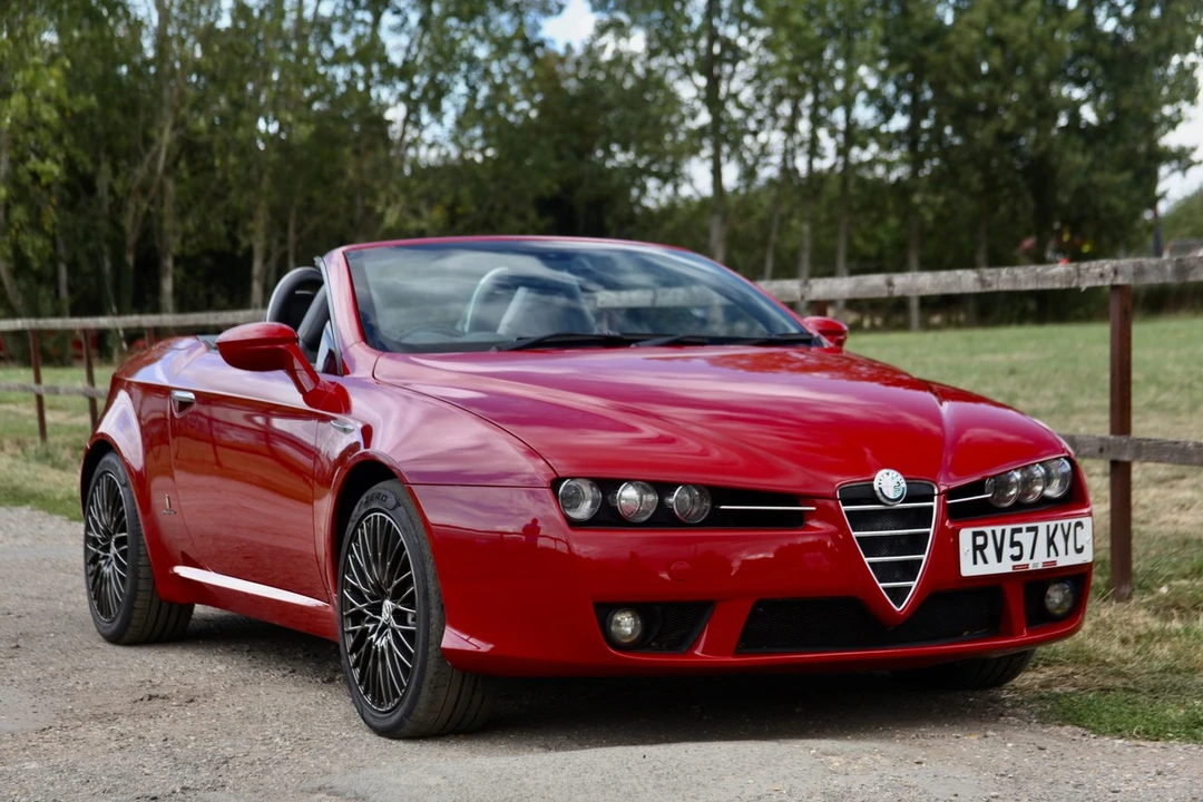 2007 Alfa Romeo 916 GTV & Spider - Image 9 of 30