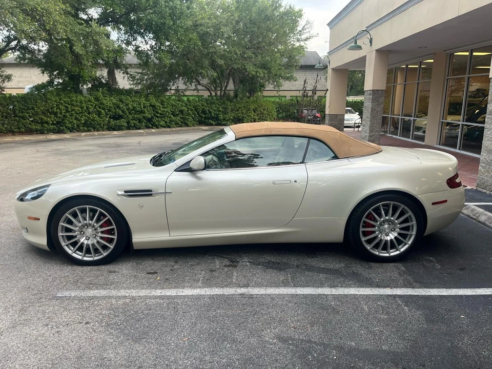 2007 Aston Martin DB9 - Image 24 of 31