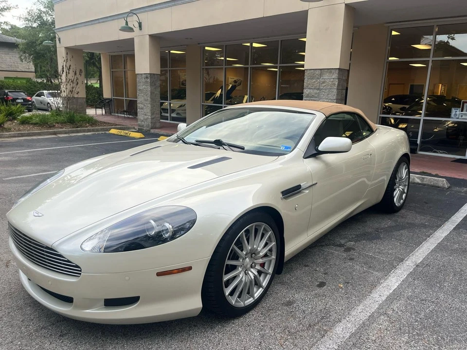 2007 Aston Martin DB9 - Image 25 of 31