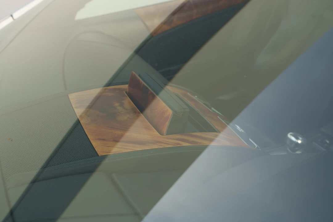 2007 Aston Martin DB9 - Image 30 of 31