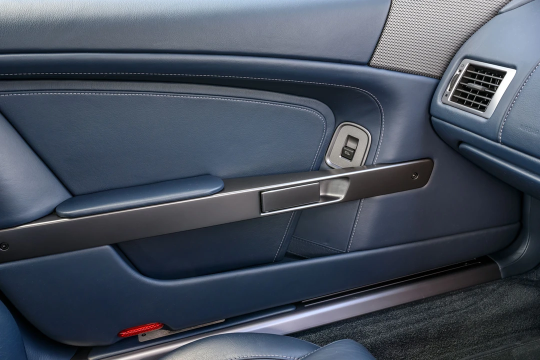2007 Aston Martin DB9 - Image 13 of 31