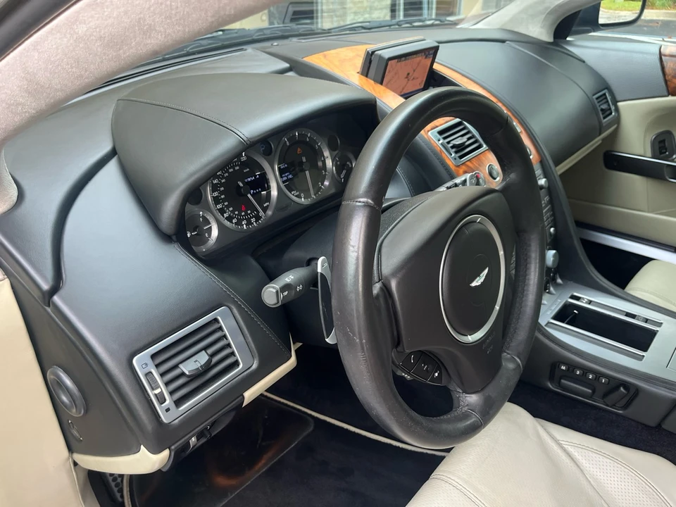 2007 Aston Martin DB9 - Image 16 of 21