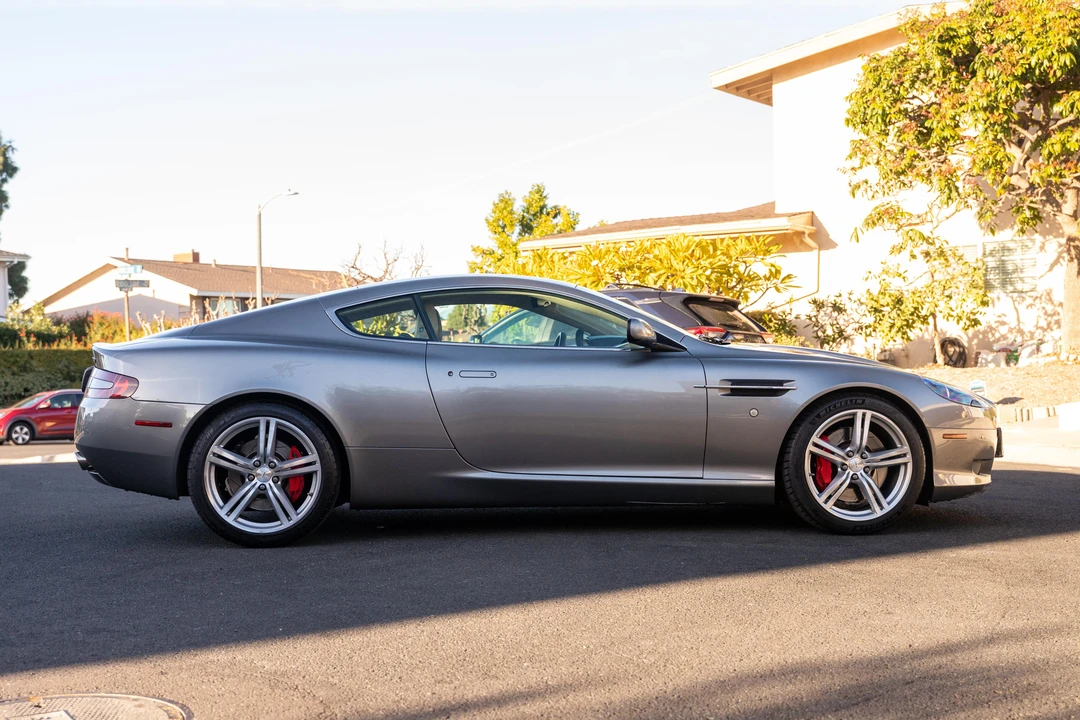 2007 Aston Martin DB9 - Image 16 of 31
