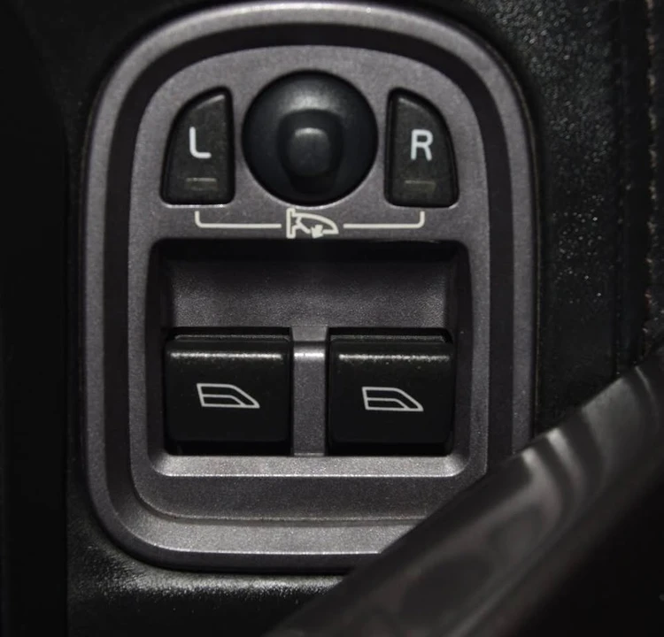 2007 Aston Martin DB9 - Image 10 of 20