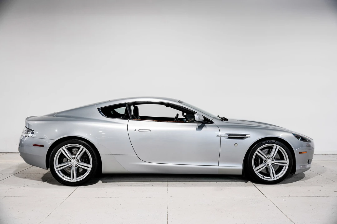 2007 Aston Martin DB9 - Image 2 of 12