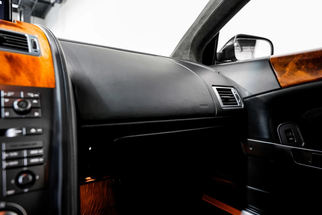 2007 Aston Martin DB9 - Image 17 of 21