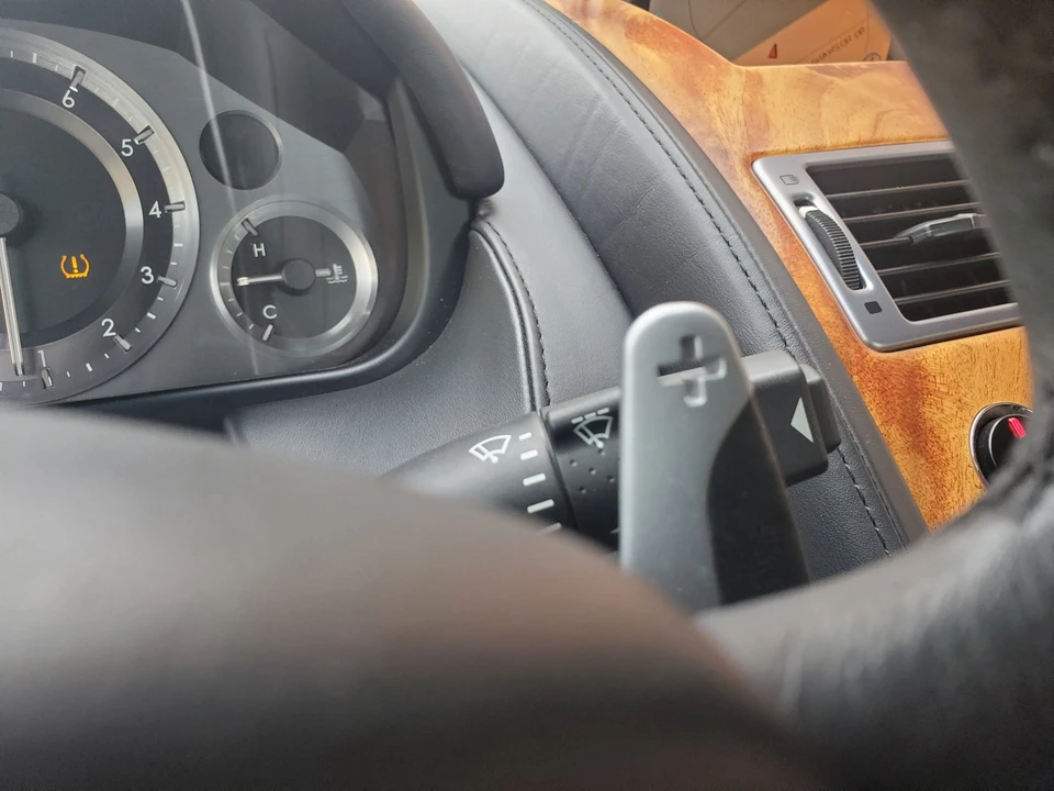 2007 Aston Martin DB9 - Image 19 of 31