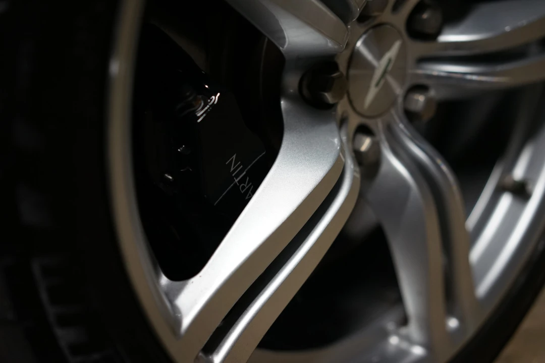 2007 Aston Martin DB9 - Image 15 of 31