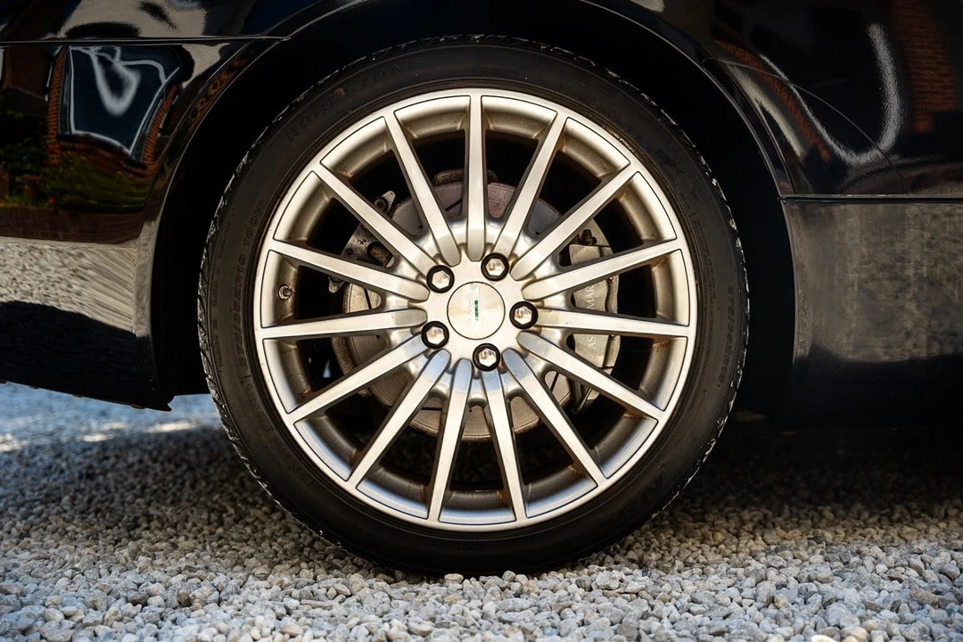 2007 Aston Martin DB9 - Image 29 of 30