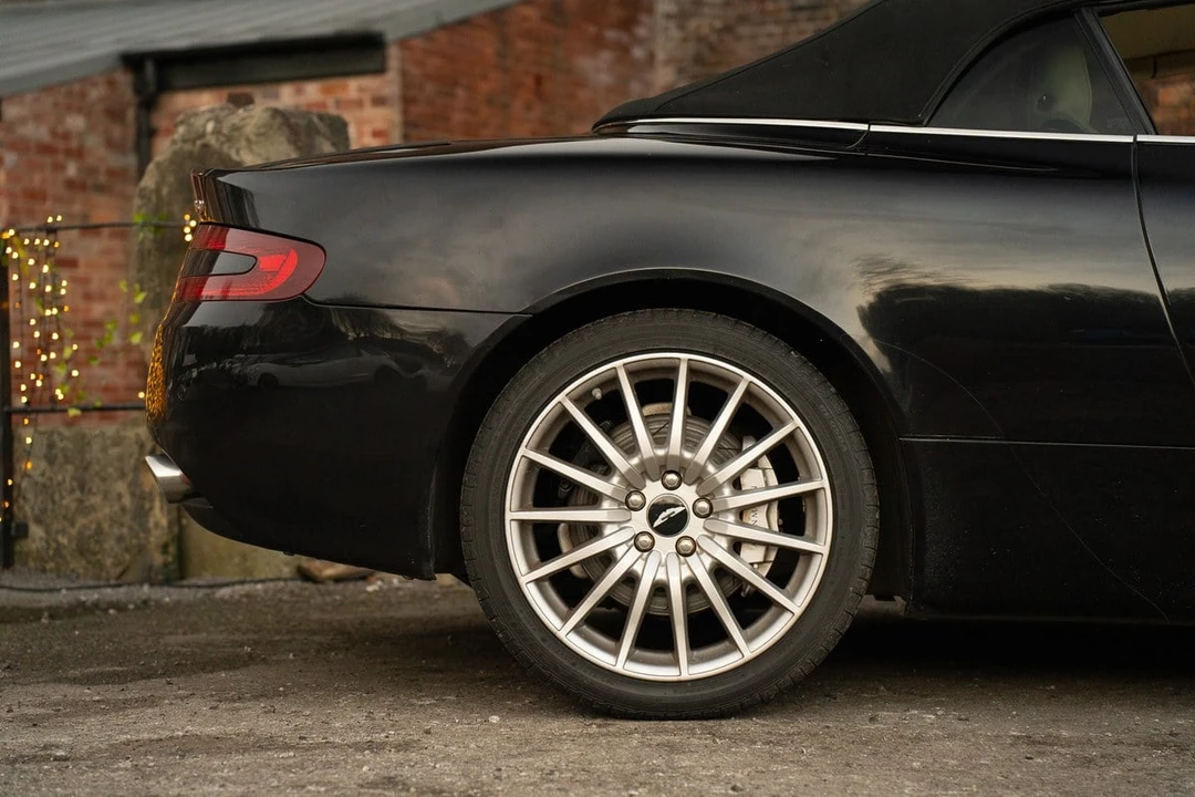 2007 Aston Martin DB9 - Image 21 of 30