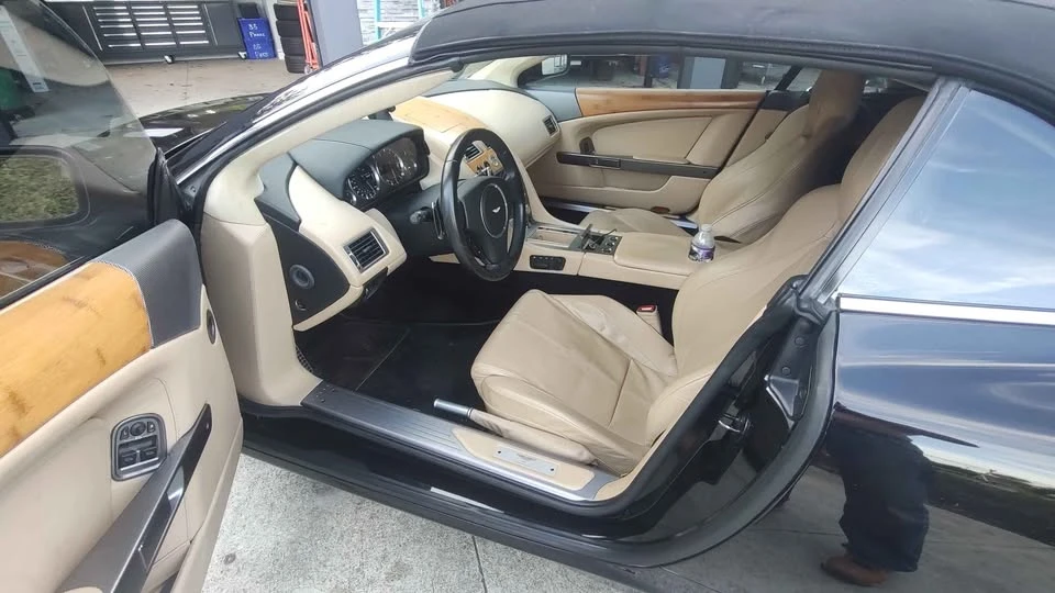2007 Aston Martin DB9 - Image 8 of 16