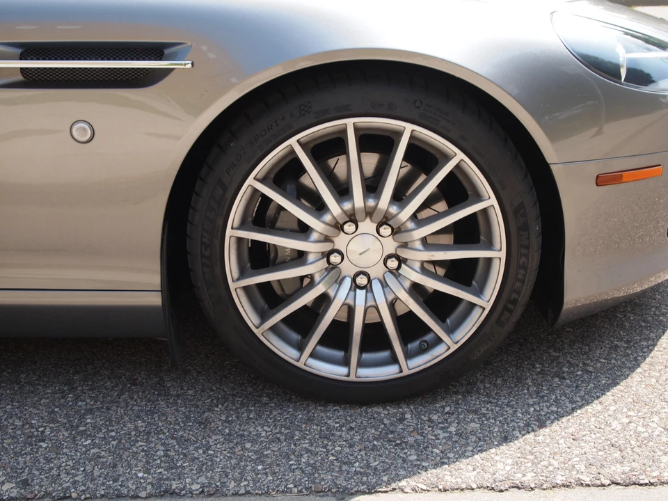 2007 Aston Martin DB9 - Image 25 of 31