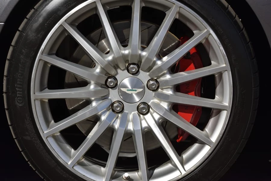 2007 Aston Martin DB9 - Image 16 of 28