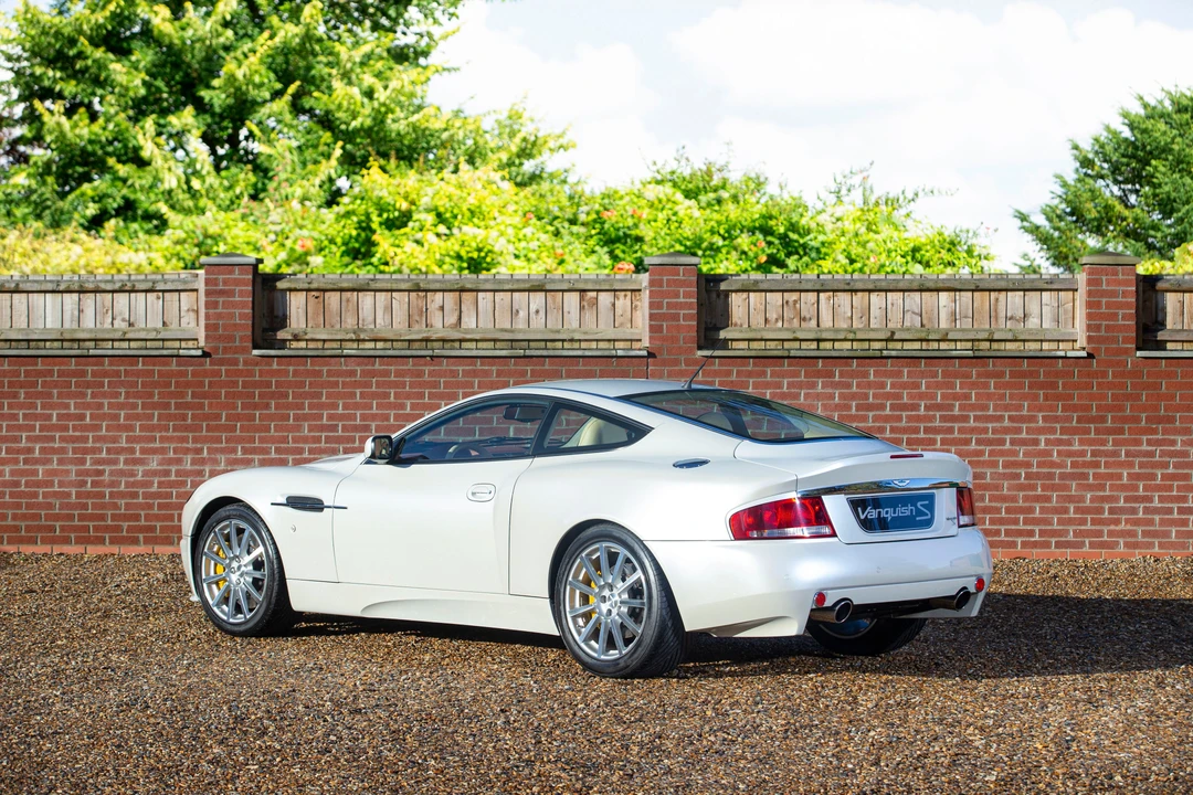 2007 Aston Martin Vanquish 1st Gen - Image 12 of 21