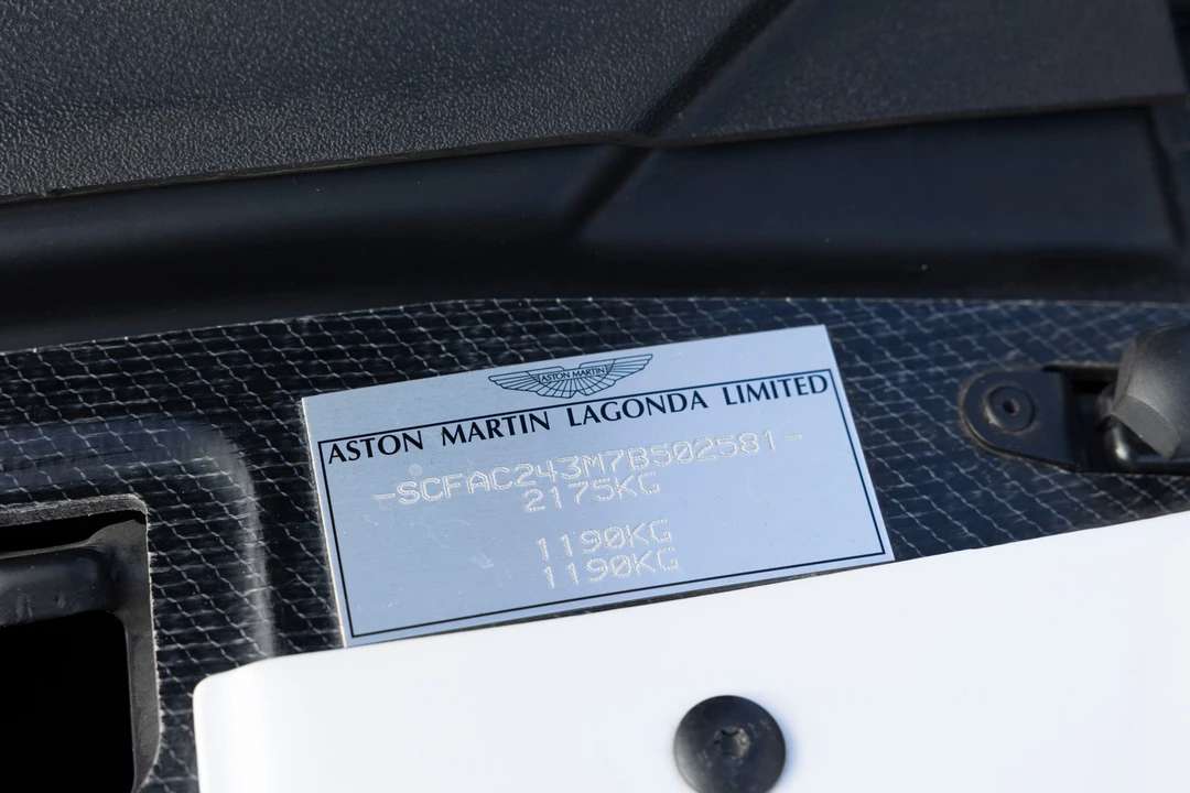 2007 Aston Martin Vanquish 1st Gen - Image 19 of 21