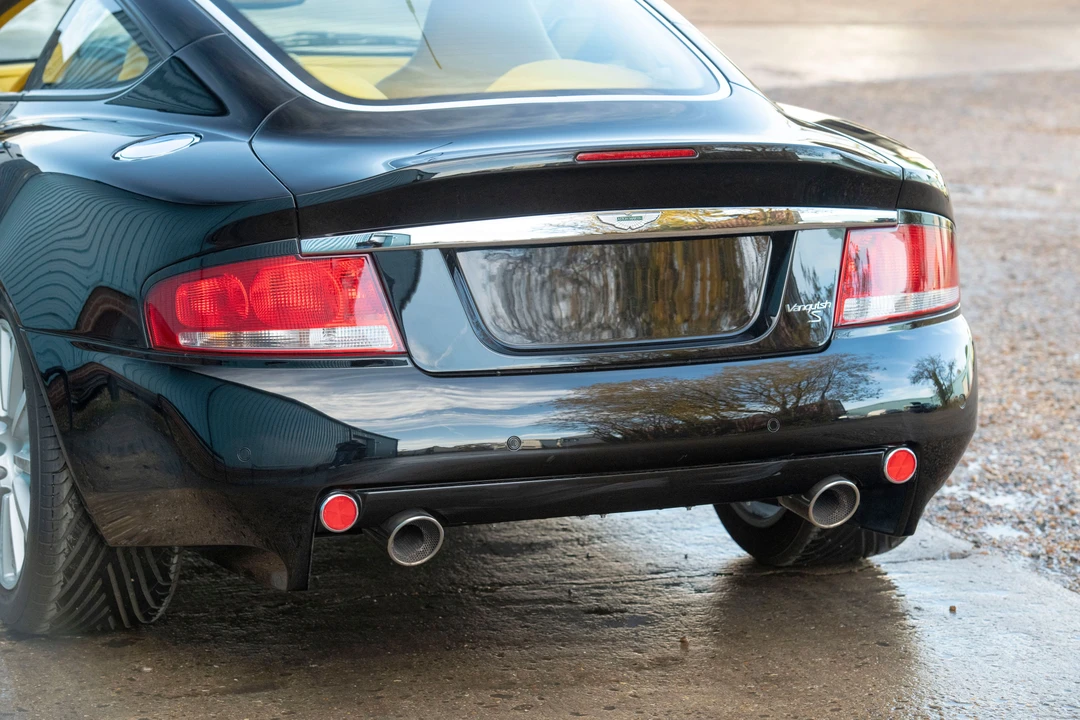 2007 Aston Martin Vanquish 1st Gen - Image 11 of 31