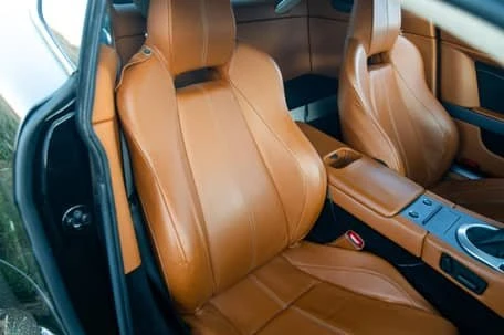 2007 Aston Martin V8 Vantage (2006-2017) - Image 6 of 9