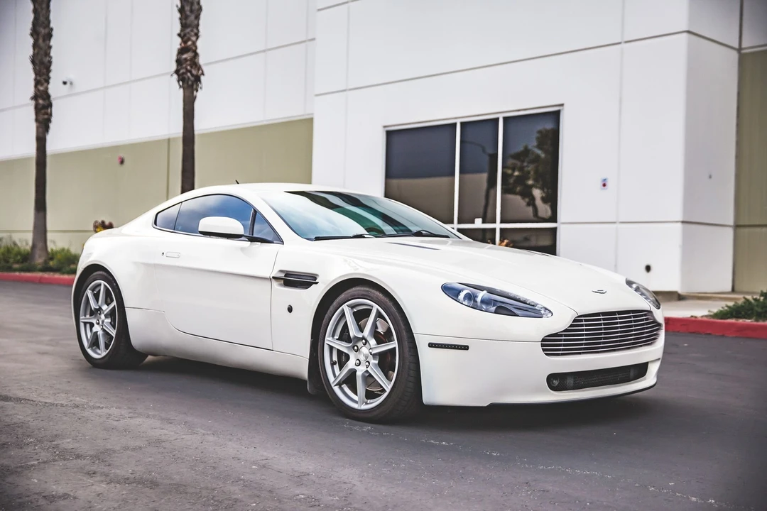 2007 Aston Martin V8 Vantage (2006-2017) - Image 8 of 25