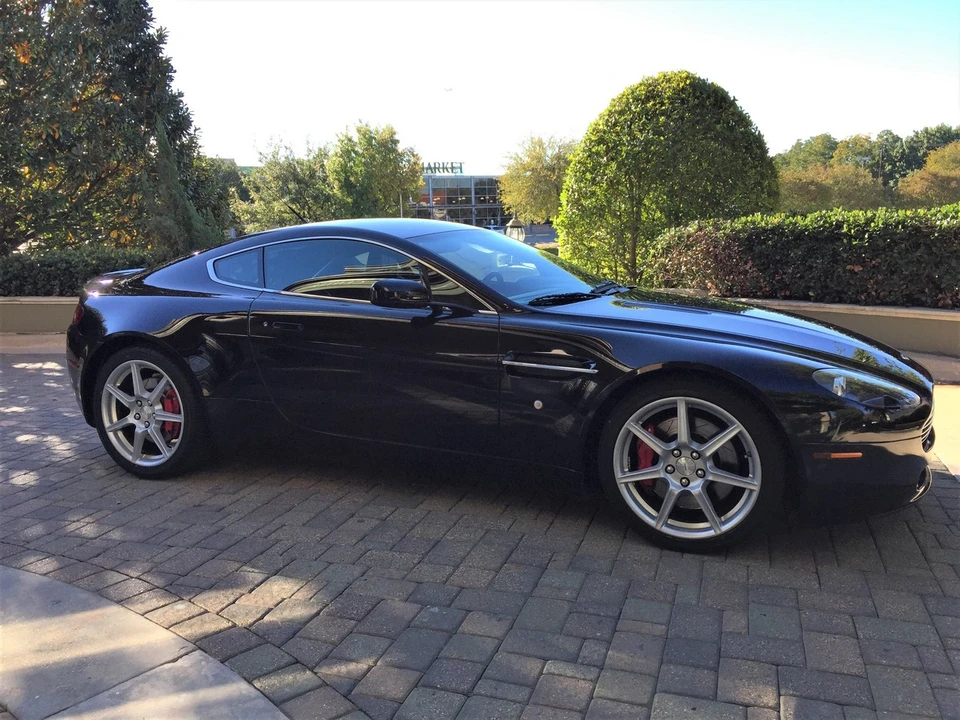 2007 Aston Martin V8 Vantage (2006-2017) - Image 5 of 31