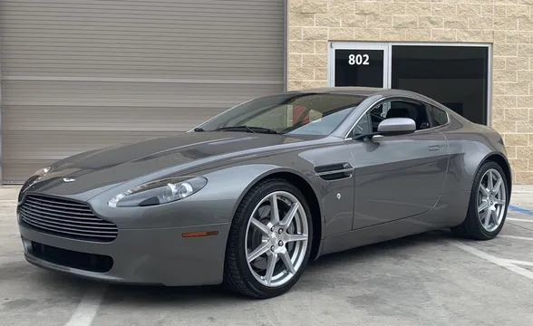 2007 Aston Martin V8 Vantage 6-Speed