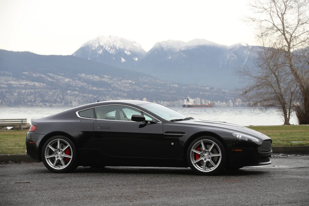 2007 Aston Martin V8 Vantage (2006-2017) - Image 28 of 31