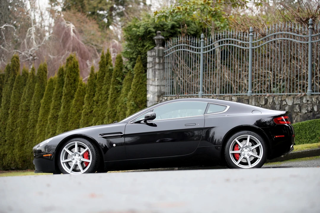 2007 Aston Martin V8 Vantage (2006-2017) - Image 8 of 31