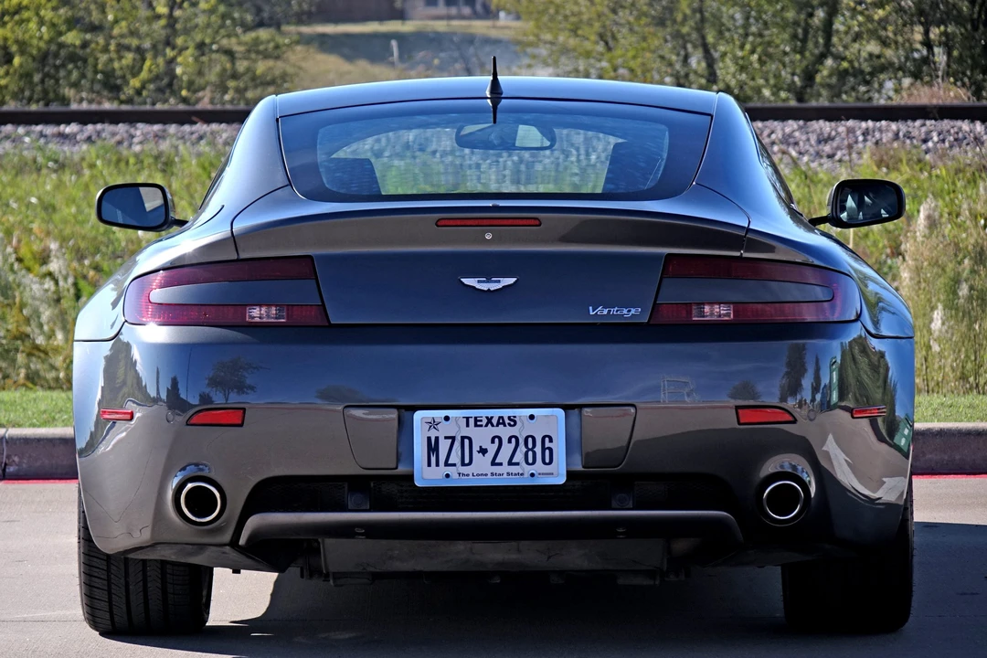 2007 Aston Martin V8 Vantage (2006-2017) - Image 10 of 31