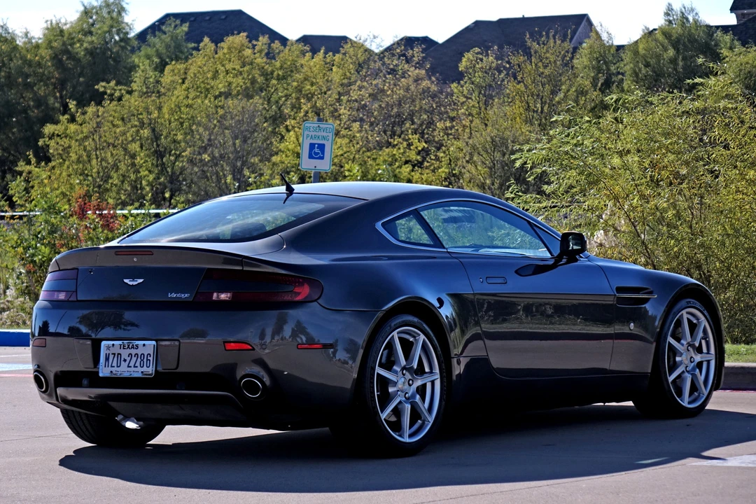 2007 Aston Martin V8 Vantage (2006-2017) - Image 13 of 31