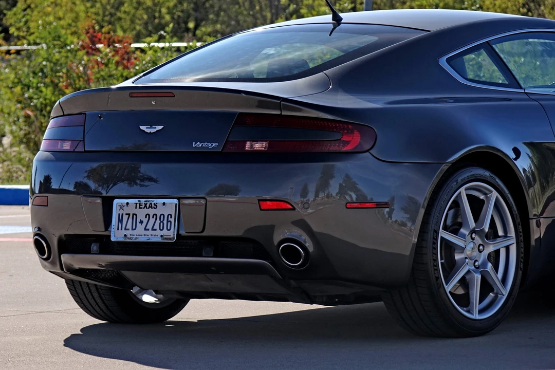 2007 Aston Martin V8 Vantage (2006-2017) - Image 27 of 31