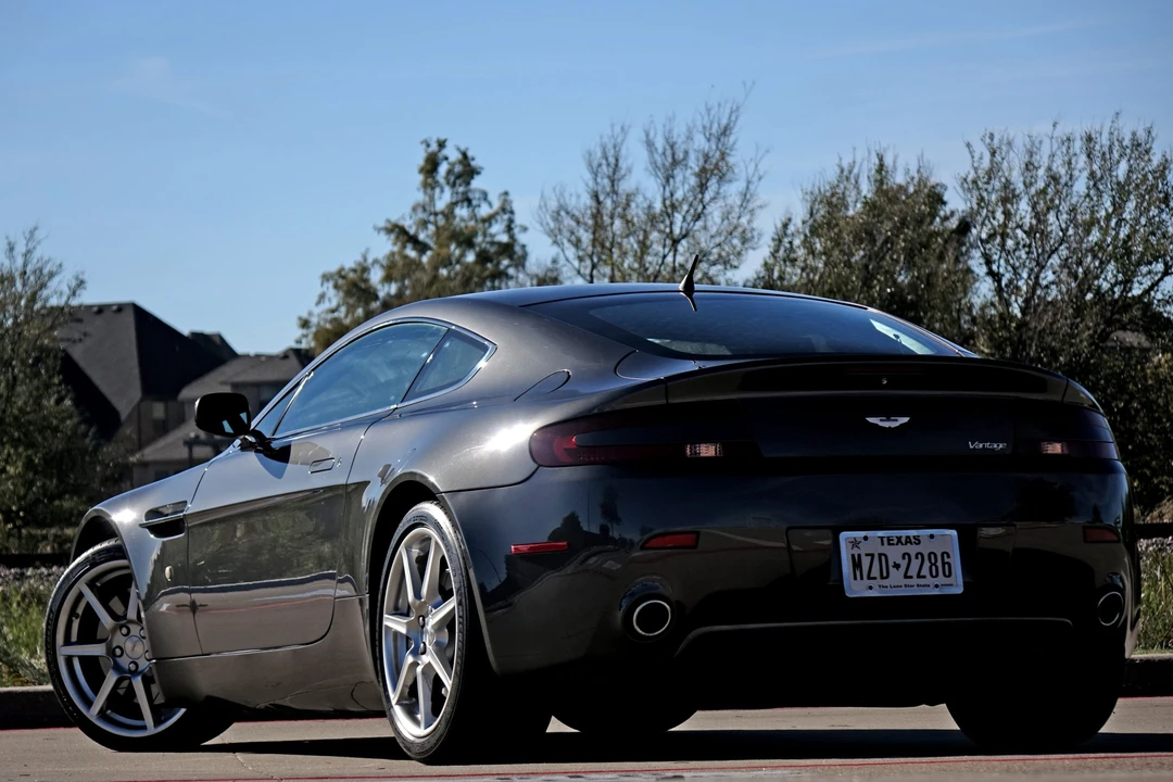 2007 Aston Martin V8 Vantage (2006-2017) - Image 8 of 31
