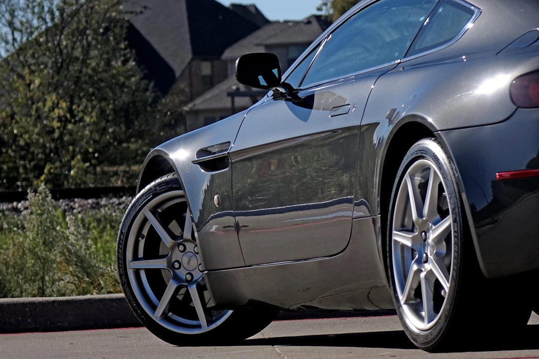 2007 Aston Martin V8 Vantage (2006-2017) - Image 22 of 31