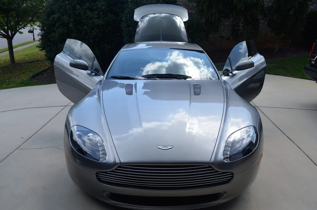 2007 Aston Martin V8 Vantage (2006-2017) - Image 15 of 31
