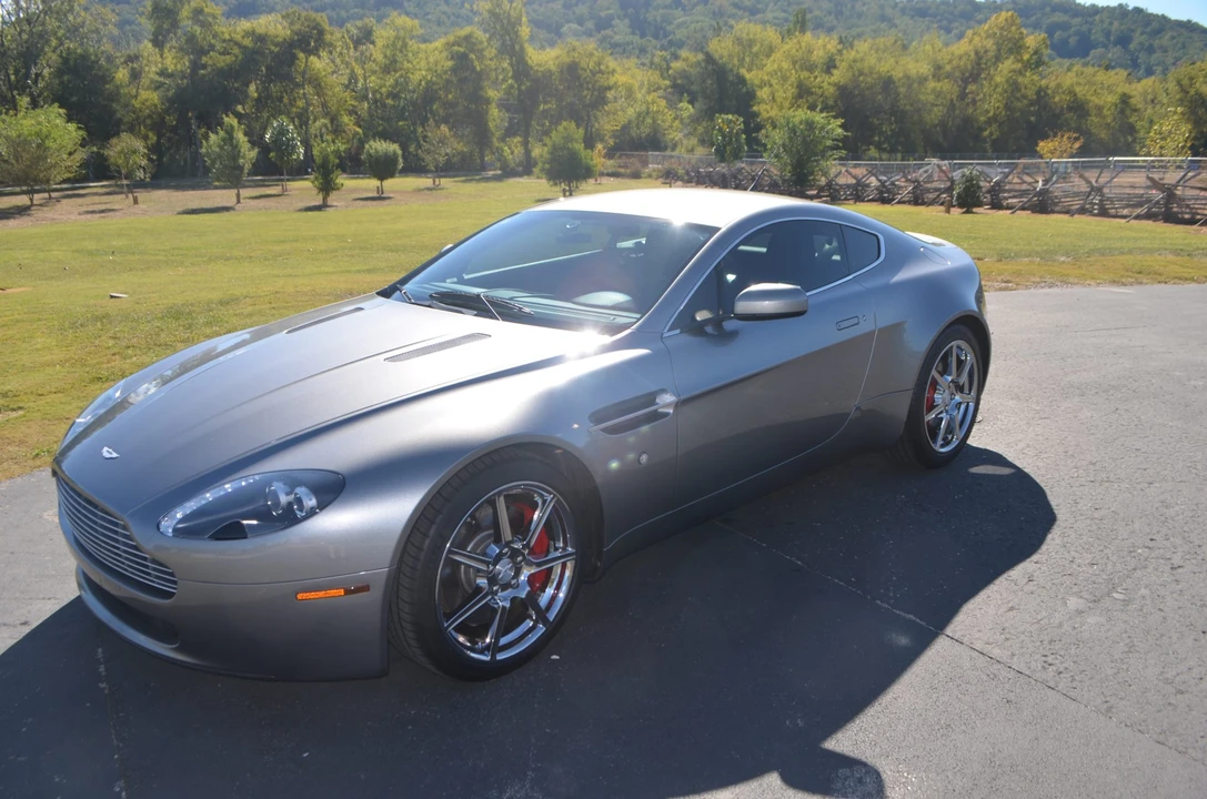 2007 Aston Martin V8 Vantage (2006-2017) - Image 8 of 31