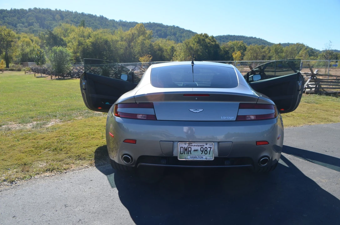 2007 Aston Martin V8 Vantage (2006-2017) - Image 19 of 31
