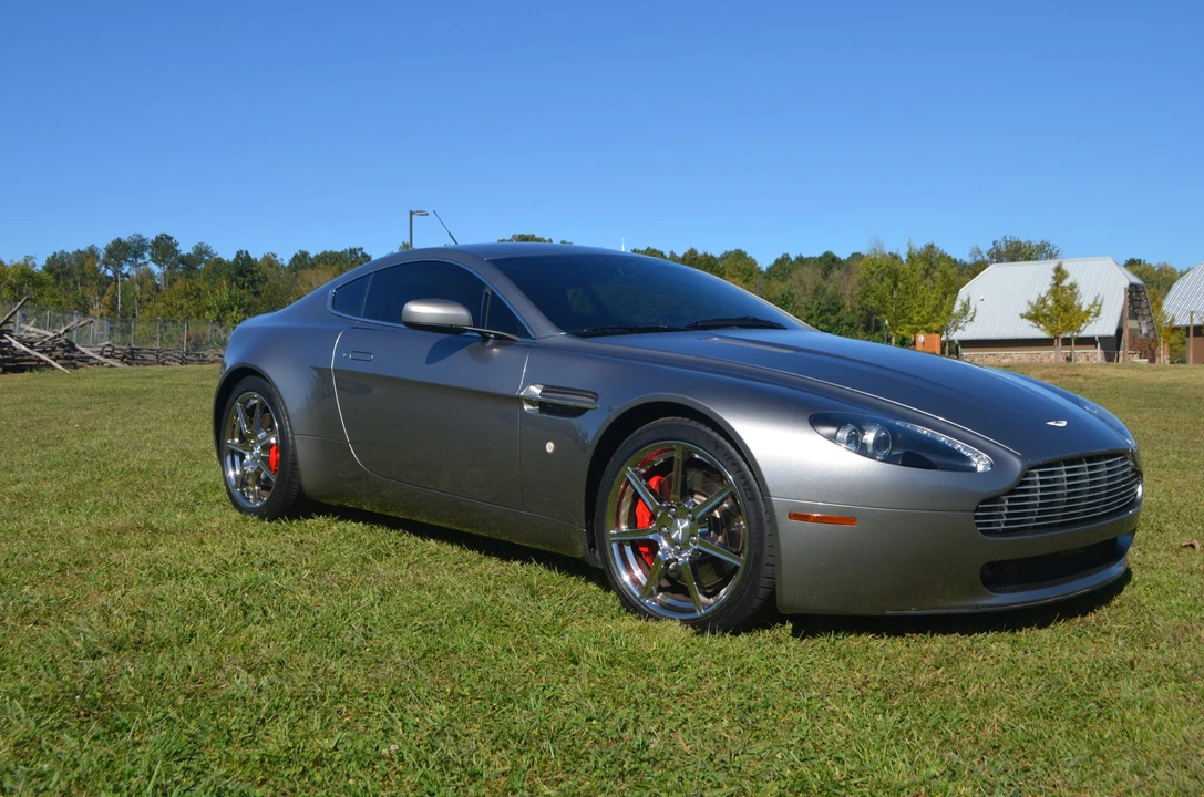 2007 Aston Martin V8 Vantage (2006-2017) - Image 7 of 31