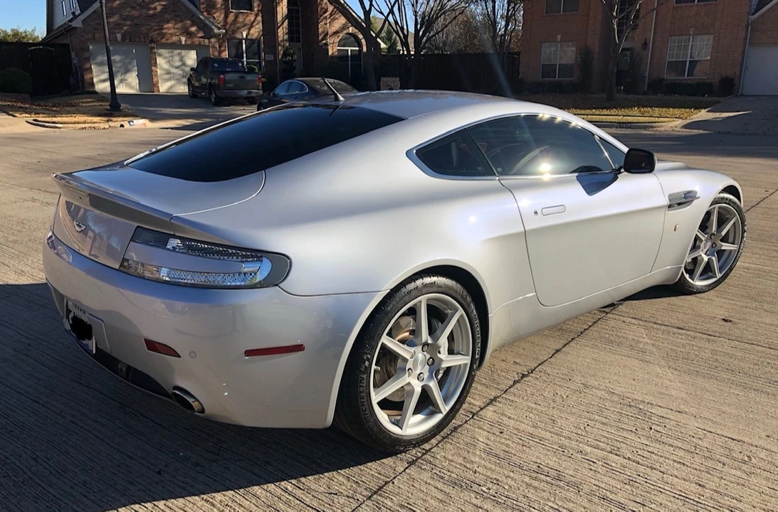 2007 Aston Martin V8 Vantage (2006-2017) - Image 11 of 31