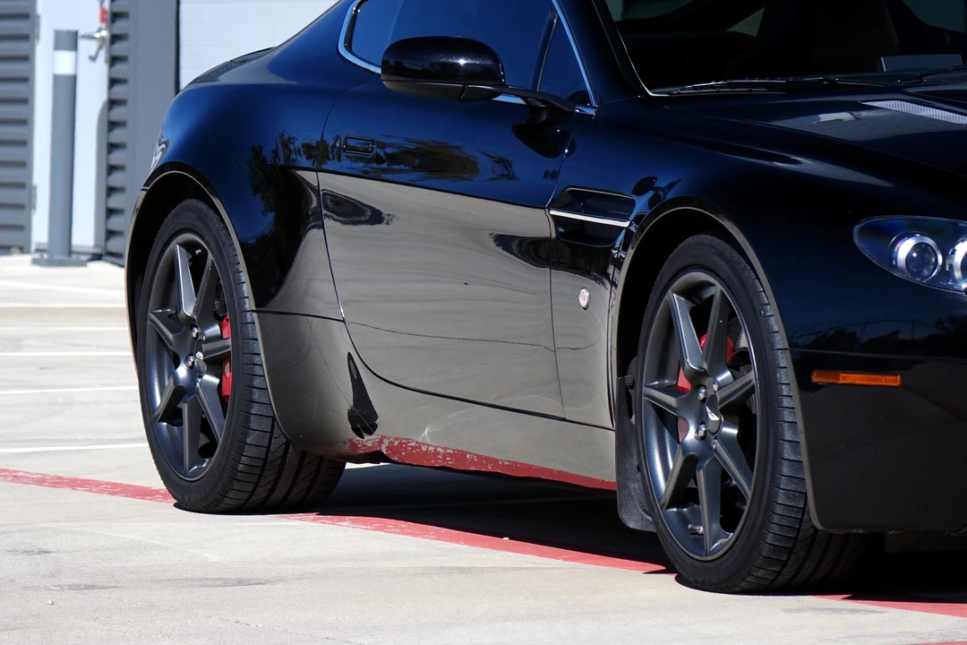 2007 Aston Martin V8 Vantage (2006-2017) - Image 28 of 31
