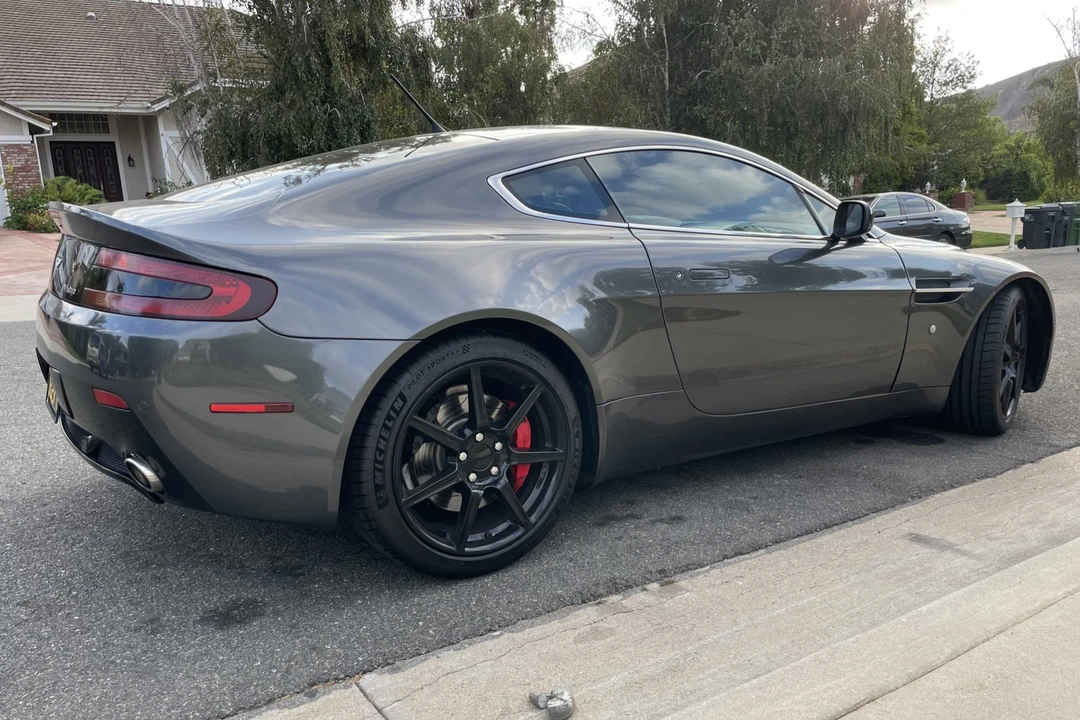 2007 Aston Martin V8 Vantage (2006-2017) - Image 13 of 31