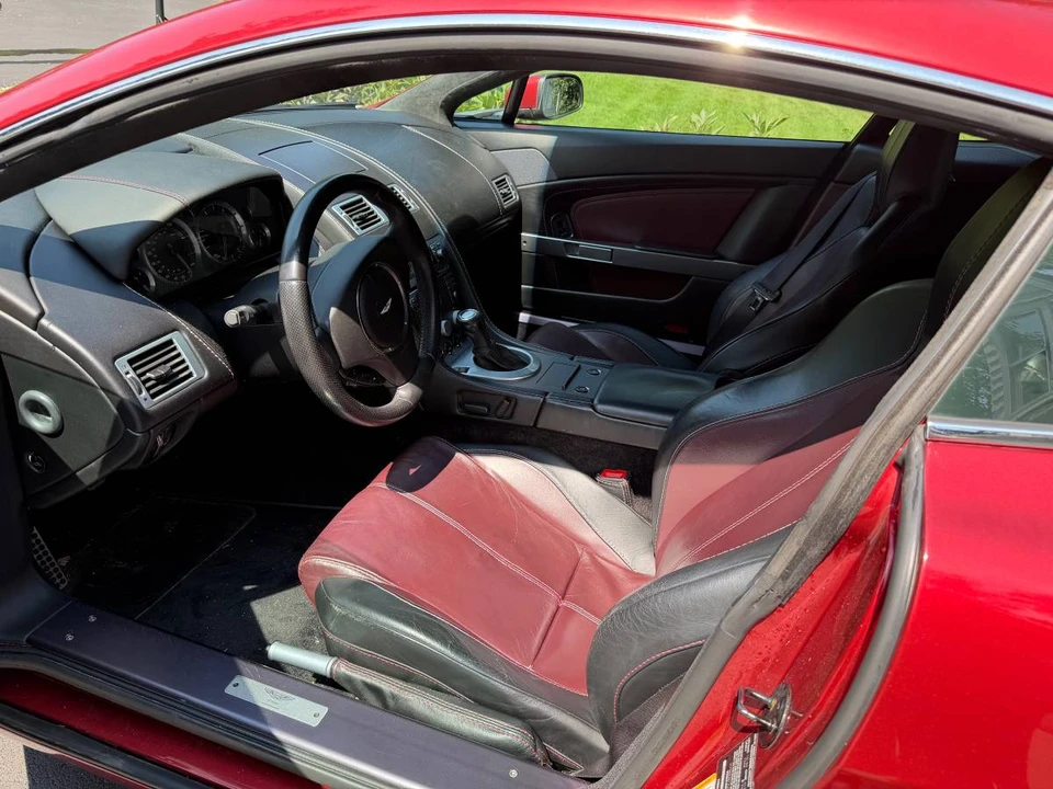 2007 Aston Martin V8 Vantage (2006-2017) - Image 13 of 14